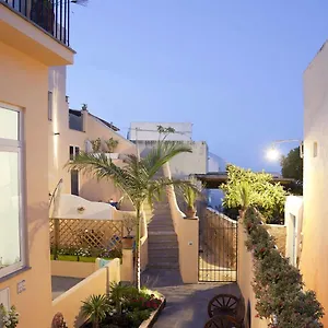 https://la-palma-salina.sicilyhotelsitaly.net