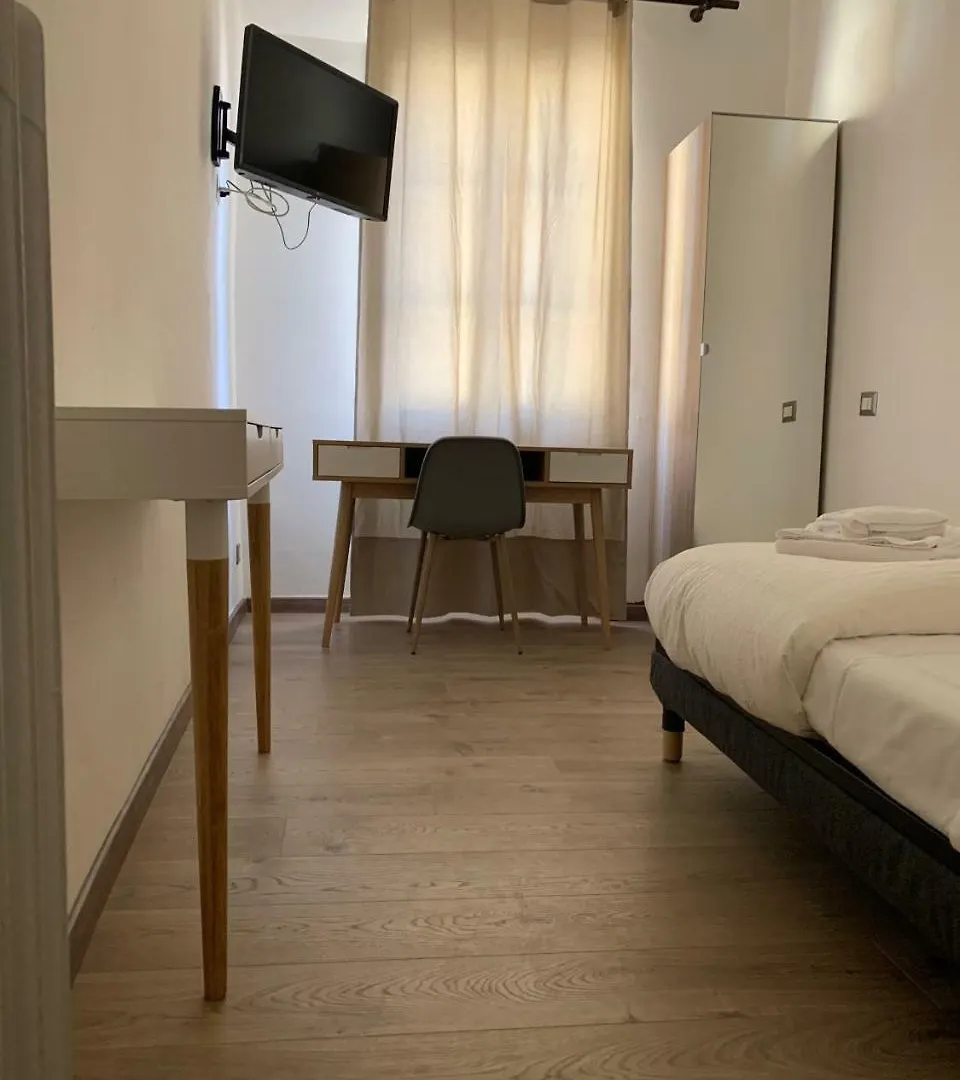 Pensión Hotel Domus Plaza Florencia